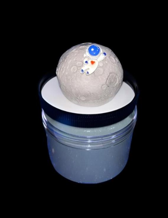 LUNAR LUSH